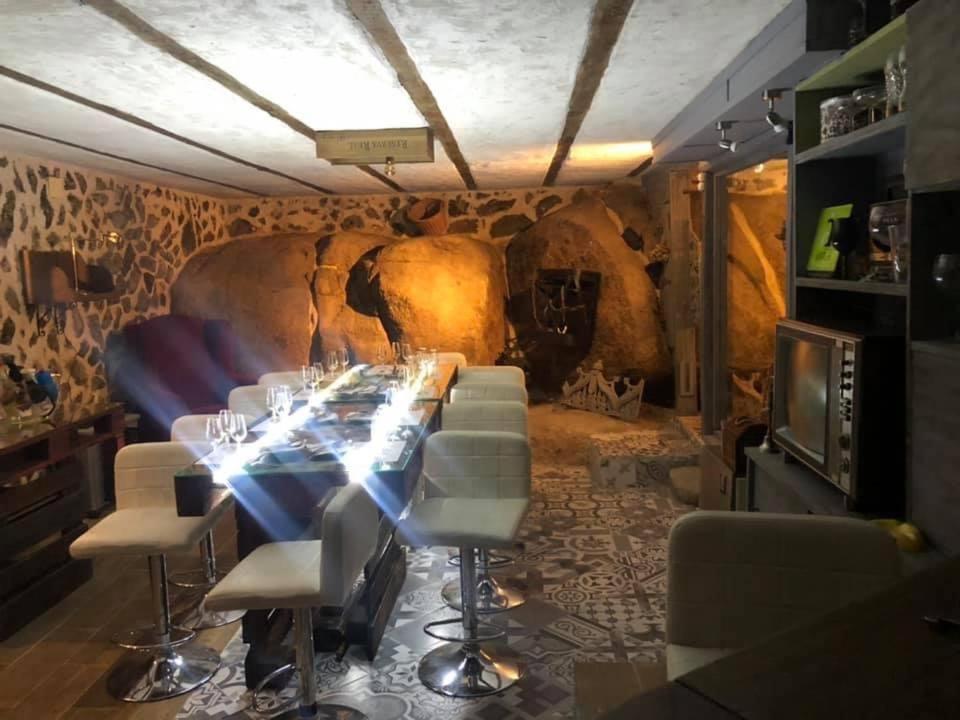 Casa Rural El Linaje De Los Cinco Sombreros Гальегос-де-Сан-Висенте Экстерьер фото