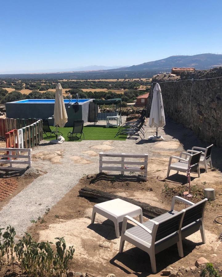 Casa Rural El Linaje De Los Cinco Sombreros Гальегос-де-Сан-Висенте Экстерьер фото